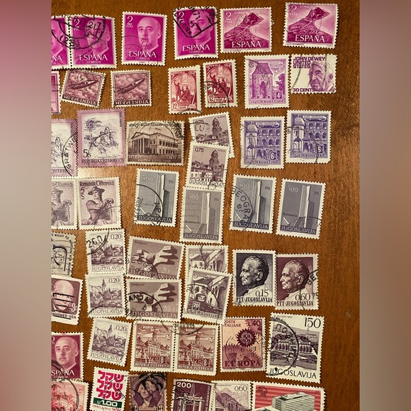 Vintage international & USA Postal Stamps - over 100 postmarked. Pink/Purple#2 - Picture 5 of 7
